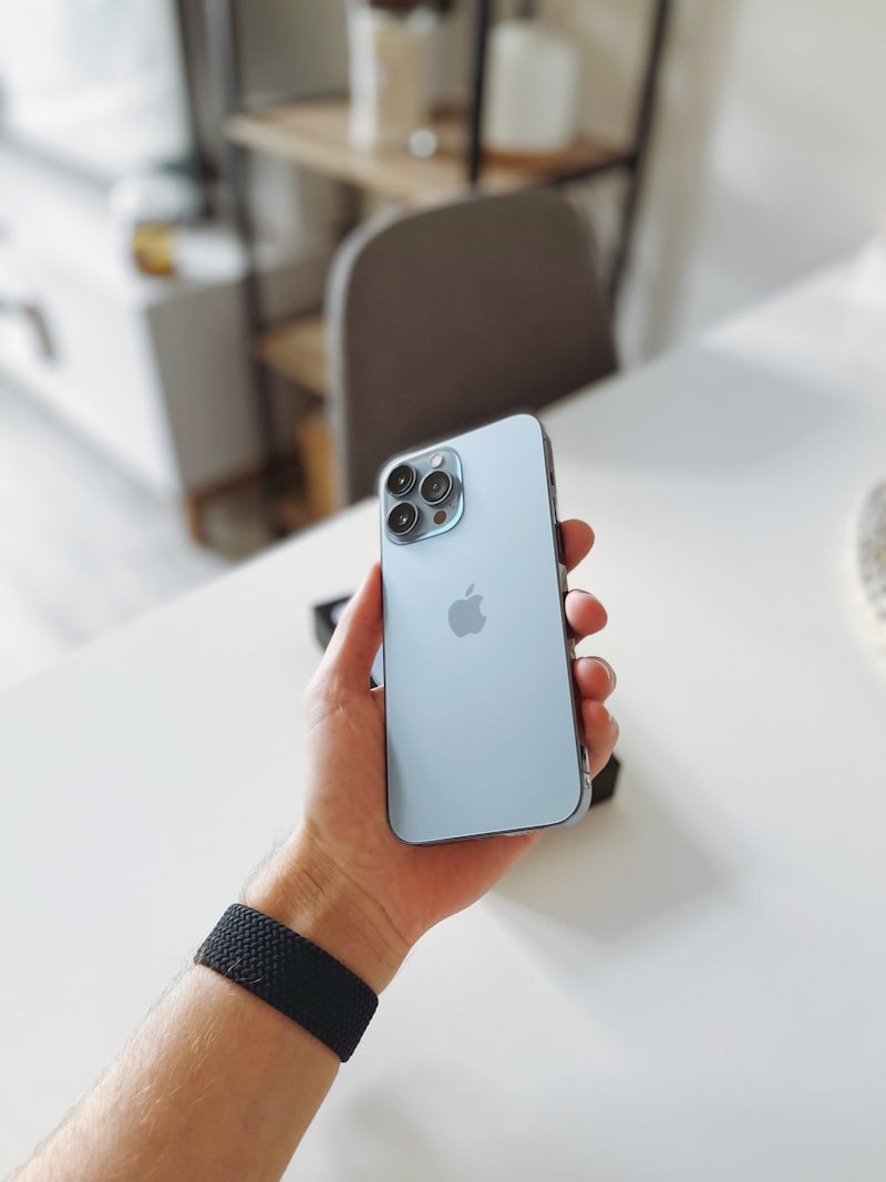 iPhone 16 Pro Max: A Month of Daily Use, Honest Thoughts